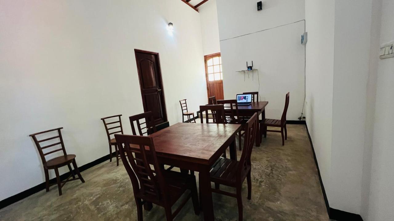 Sigiriya Rock Elephant Corridor Apartment Exterior photo